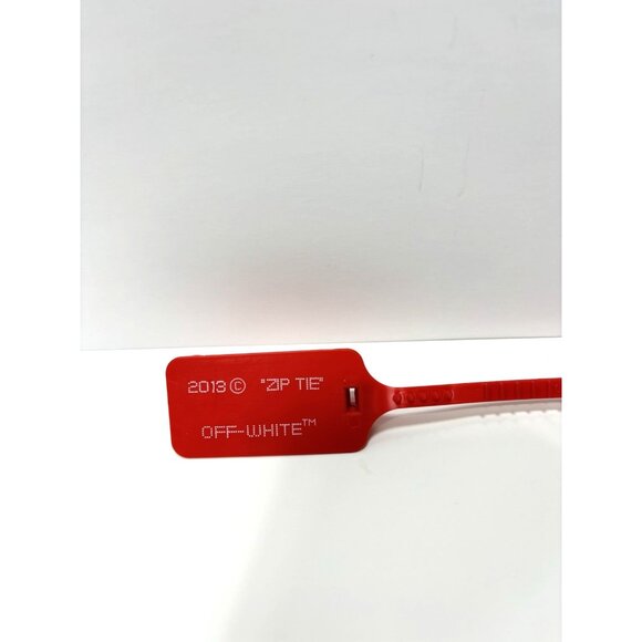 Off-White Red Zip Tie Tag 2013 Original Pre-Owned Streetwear Accessory GUC - Picture 3 of 5